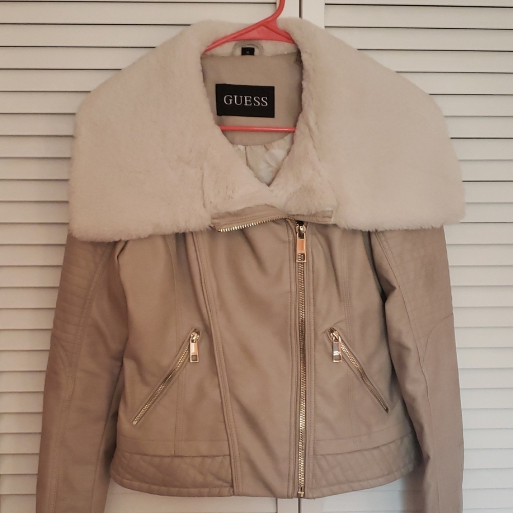 Guess motorcycle style jacket with fur collar